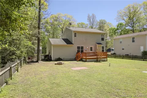 12374 Cedar Trl, Gloucester, VA 23061 photo 9