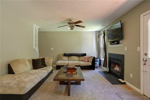 12374 Cedar Trl, Gloucester, VA 23061 photo 18