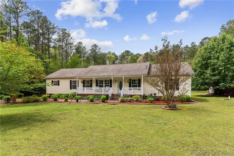 9536 Heron Ct, Gloucester, VA 23061 photo 2