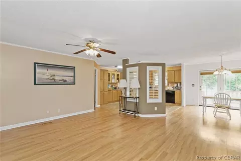 9536 Heron Ct, Gloucester, VA 23061 photo 5