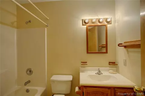 12476 Poplar Trl, Gloucester, VA 23061 photo 13