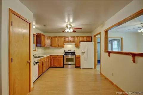 12476 Poplar Trl, Gloucester, VA 23061 photo 7