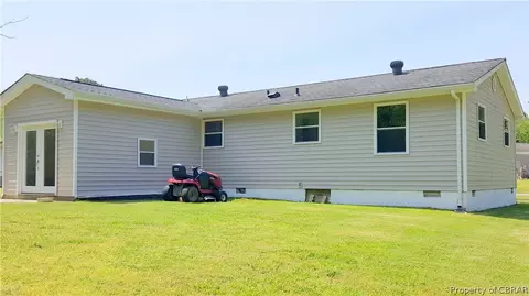 4949 Edwin Ln, Hayes, VA 23072 photo 19