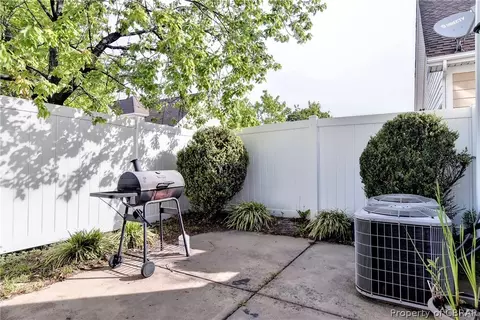 1723 Briarfield Rd, Hampton, VA 23669 photo 24