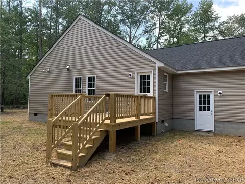 12279 Beech Trl, Gloucester, VA 23061 photo 2