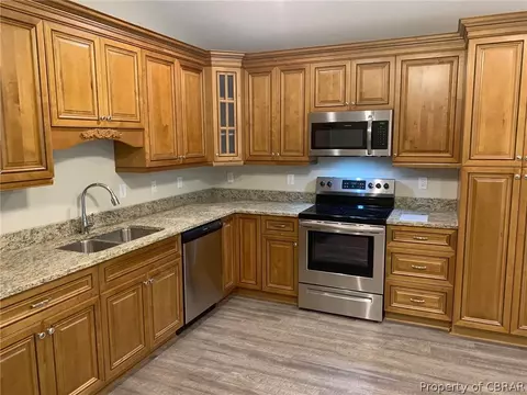 12279 Beech Trl, Gloucester, VA 23061 photo 5