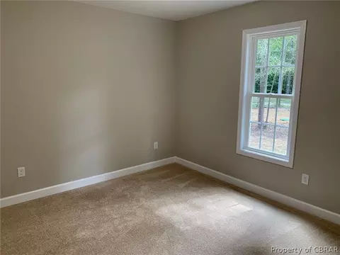 12279 Beech Trl, Gloucester, VA 23061 photo 8