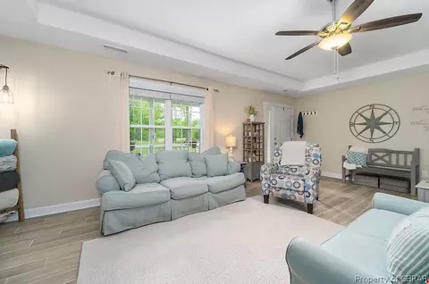7170 Griffin Rd, Gloucester, VA 23061 photo 5
