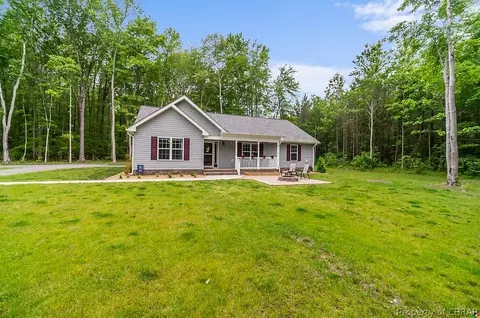 7170 Griffin Rd, Gloucester, VA 23061 photo 1