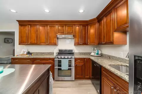 7170 Griffin Rd, Gloucester, VA 23061 photo 10