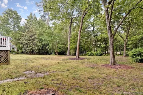 116 Pebble Bch, Williamsburg, VA 23188 photo 29