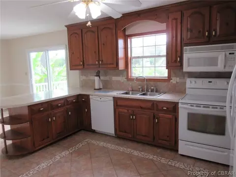 4162 Eagle Rd, Hayes, VA 23072 photo 16