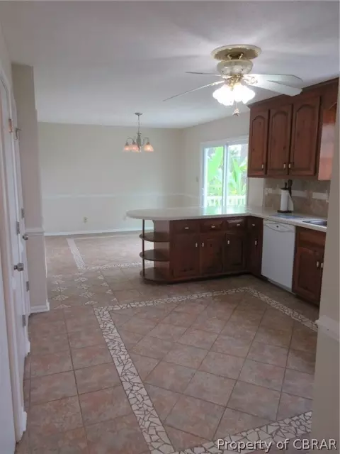 4162 Eagle Rd, Hayes, VA 23072 photo 12