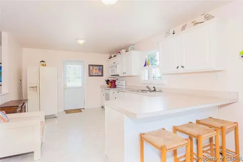 174 Carters Cove Dr, Weems, VA 22576 photo 26