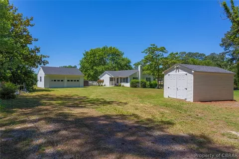174 Carters Cove Dr, Weems, VA 22576 photo 17
