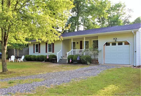 5395 Gum Fork Rd, Gloucester, VA 23061 photo 1