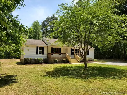 6945 Fox Ln, Gloucester, VA 23061 photo 1