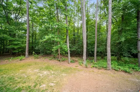 11451 Coveside Pt, Gloucester, VA 23061 photo 38
