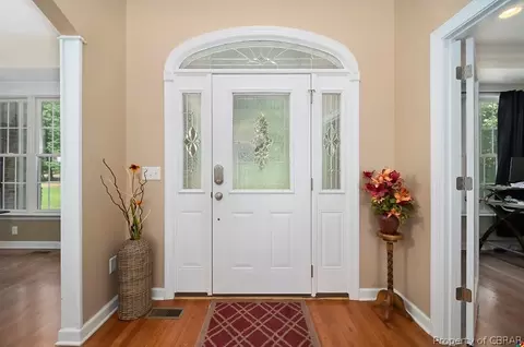 11451 Coveside Pt, Gloucester, VA 23061 photo 3