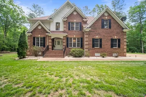 11451 Coveside Pt, Gloucester, VA 23061 photo 1