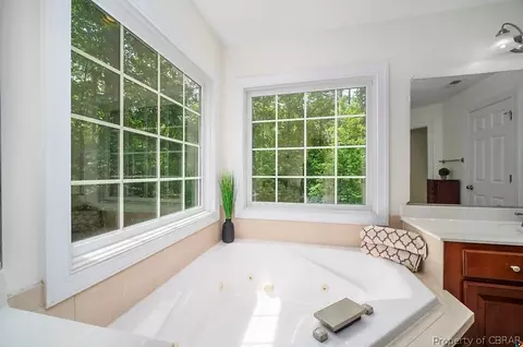 11451 Coveside Pt, Gloucester, VA 23061 photo 25