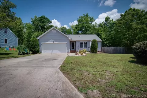 6737 Cox Ave, Gloucester, VA 23061 photo 4