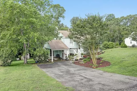 109 Nice Dr, Williamsburg, VA 23188 photo 5