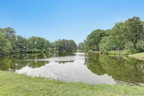 109 Nice Dr, Williamsburg, VA 23188 photo 3