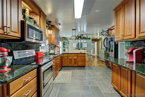 3496 Foxhaven Dr, Gloucester, VA 23061 photo 12