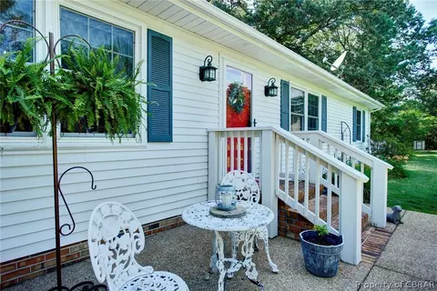 3496 Foxhaven Dr, Gloucester, VA 23061 photo 5