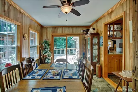 6454 Fleming Rilee Ln, Gloucester, VA 23061 photo 12