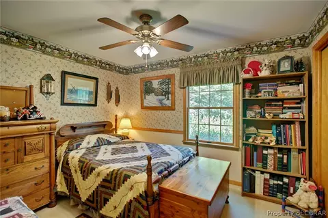 6454 Fleming Rilee Ln, Gloucester, VA 23061 photo 17