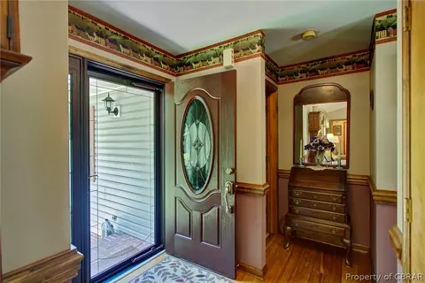6454 Fleming Rilee Ln, Gloucester, VA 23061 photo 3