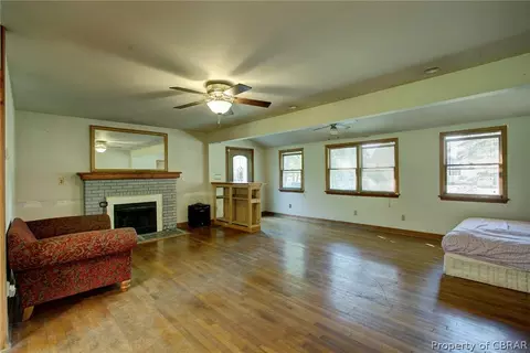 1742 Azalea Point Rd, Gloucester Point, VA 23062 photo 5