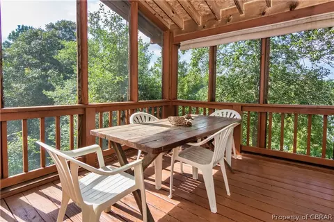 829 Plainview Rd, Topping, VA 23169 photo 28