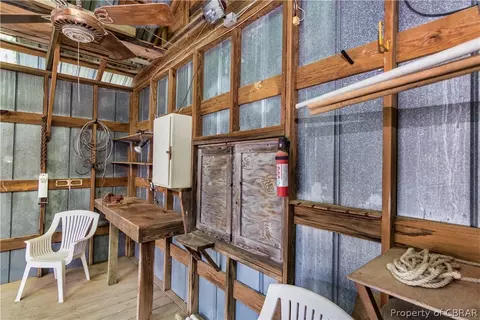 829 Plainview Rd, Topping, VA 23169 photo 37