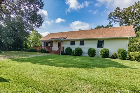 829 Plainview Rd, Topping, VA 23169 photo 1