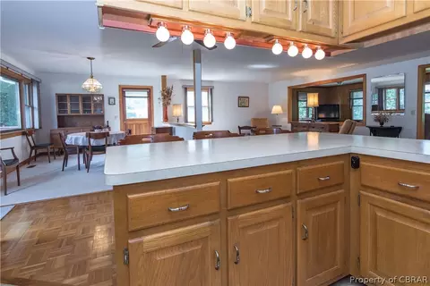 829 Plainview Rd, Topping, VA 23169 photo 8
