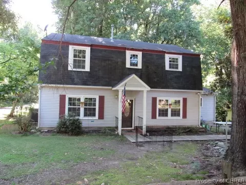 11 Collie Ln, Saluda, VA 23149 photo 2