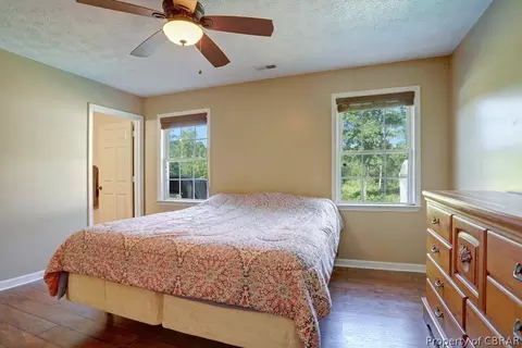 8822 Indian Rd, Gloucester, VA 23061 photo 17