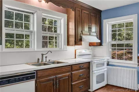 6709 Main St, Gloucester, VA 23061 photo 12