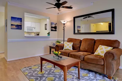709 Queens Path, Williamsburg, VA 23185 photo 6