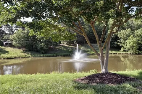 709 Queens Path, Williamsburg, VA 23185 photo 28