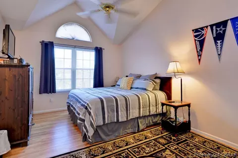 709 Queens Path, Williamsburg, VA 23185 photo 15