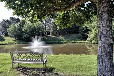 709 Queens Path, Williamsburg, VA 23185 photo 29