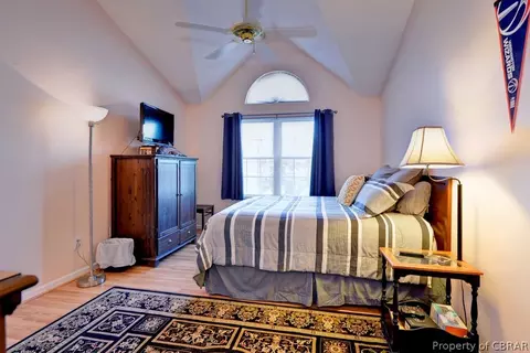 709 Queens Path, Williamsburg, VA 23185 photo 16