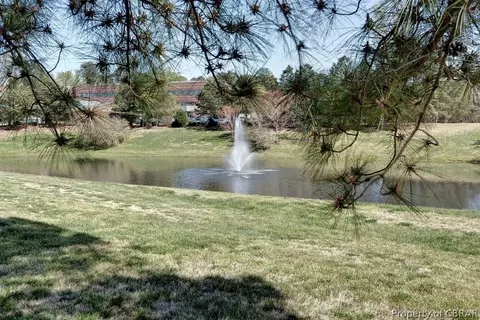 709 Queens Path, Williamsburg, VA 23185 photo 34