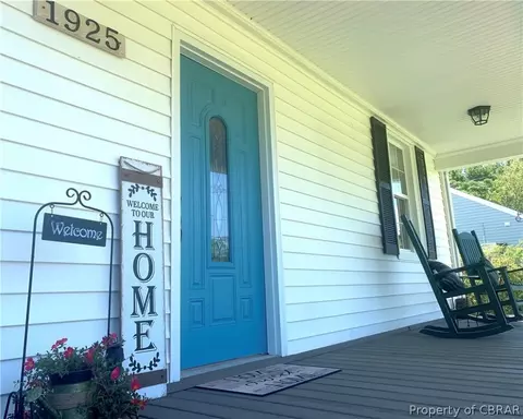 1925 Hayes, Gloucester Point, VA 23062 photo 5