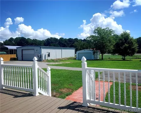 1925 Hayes, Gloucester Point, VA 23062 photo 35