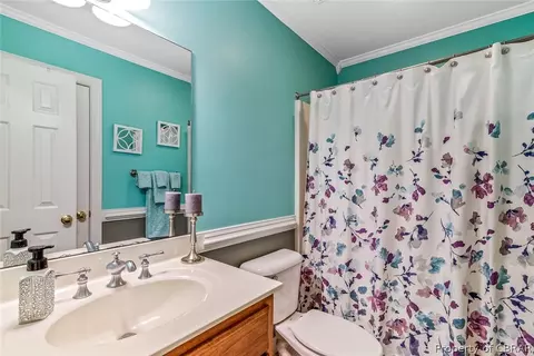 8185 Manor Dr, Gloucester, VA 23061 photo 16